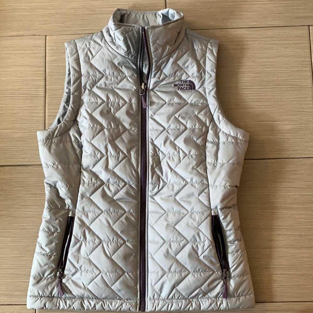 Women’s North Face Vest